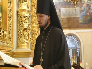 Предстоятель УПЦ запретил в служении иеромонаха Лавры, ушедшего в раскол