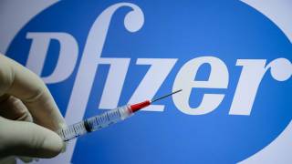 В Украину прибыла первая партия вакцины Pfizer