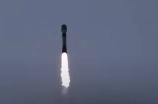 Появилось видео, как ракета Маска вывела на орбиту 88 спутников