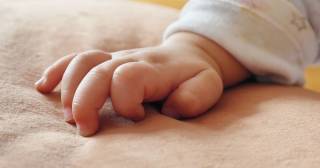 В Харькове после кормления детской смесью умер младенец