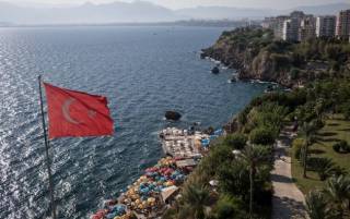 Турция может закрыться от туристов