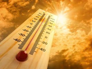 Ученые сделали неутешительный прогноз относительно температуры воздуха в ближайшие десятилетия