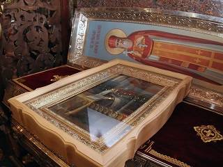 В Черкассах освятили уникальную икону преподобномученика Макария