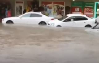 Появилось видео наводнения в Симферополе