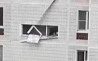 В Подмосковье взорвался многоэтажный дом: появилось видео с места ЧП