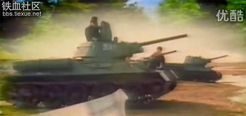 Модернизированный Т-34-76 (кадр из пропагандистского фильма)