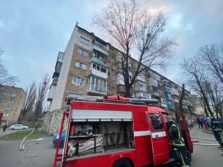 В Киеве прогремел взрыв в пятиэтажке. Эвакуировали 15 человек
