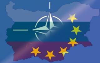Два стула болгарской политики: почему страна-член НАТО пошла войной на альянс?