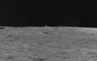 Китайцы обнаружили на обратной стороне Луны таинственную «хижину»