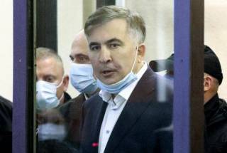 Саакашвили снова начал принимать лекарства