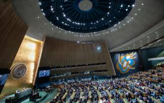 Немедленно убраться с полуострова: Генассамблея ООН приняла новую резолюцию по Крыму