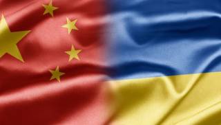 Деньги за здоровье: почему украинцы идут на сделку с Китаем