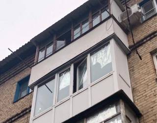 Депутат горсовета в Селидово выпрыгнул из окна хрущевки на глазах у семилетнего сына
