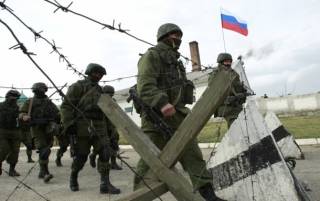 РФ продолжает стягивать войска к украинской границе