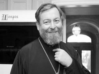 В УПЦ прощаются с директором фестиваля «Покров» священником Александром Акуловым