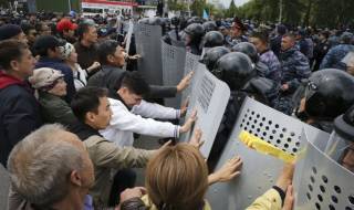 На протесты в Казахстане влияют западные структуры, скоро начнется волна русофобии