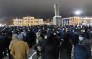 Украинцев призвали не посещать Казахстан