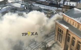 Сильный пожар в Харьковском национальном университете попал на видео