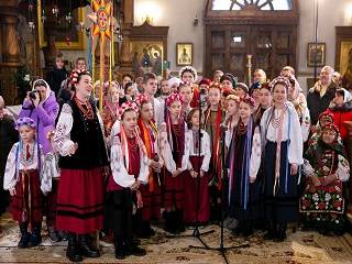 В Святогорской лавре более 500 колядников со всей Украины славили Христа
