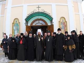 На Черкащине древний Мотронинский монастырь УПЦ отметил 30-летие возрождения