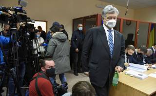 Окружение Порошенко повторяет ошибку той части ОПЗЖ, которая хотела пиариться на аресте Медведчука