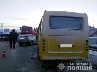 Во Львовской области произошло кровавое ДТП с маршруткой