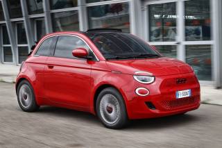 Fiat борется с бактериями – лимитированные серии авто RED Edition