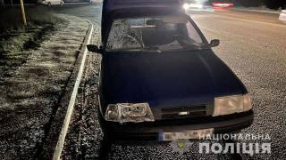 В Запорожье автомобиль сбил двух школьниц на пешеходном переходе – водитель был под наркотиками