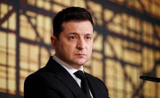 Зеленский дал депутатам и олигархам сутки, чтобы вернуться в Украину