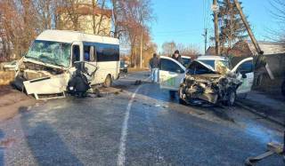 В селе под Киевом произошла кровавая авария – пострадали семь человек