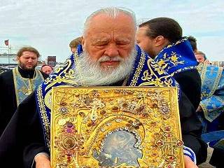 Одесский митрополит УПЦ призвал украинцев сделать все, чтобы остановить войну, и спасти Украину