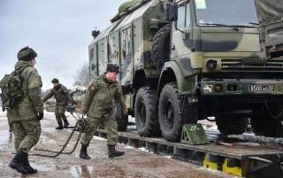 За месяц войны Россия потеряла в Украине почти 16 тысяч солдат