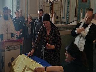 На Днепропетровщине и Волыни священники УПЦ отпели украинских воинов