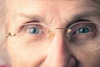 Лечение глаукомы: чем быстрее начнете, тем дольше сохраните зрение