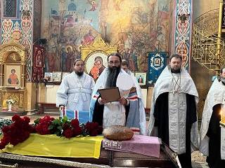 Священники УПЦ в пяти епархиях провели в последний путь погибших украинских воинов