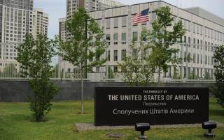В США объяснили, почему призвали своих граждан немедленно покинуть Украину