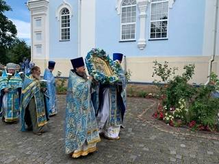 На Ровенщине верующие УПЦ почтили чудотворный образ Богородицы «Ахтырская»