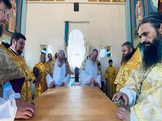 На Закарпатье в монастыре УПЦ освятили новый престол
