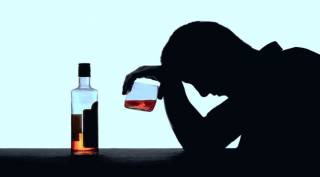 Развитие алкоголизма. Три этапа формирования зависимости