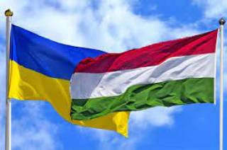Венгрия разрешила транзит оружия для Украины