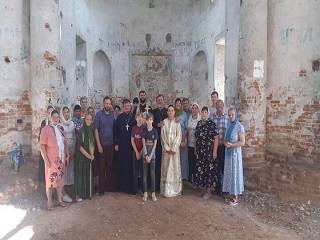 На Полтавщине УПЦ возобновила богослужения в древнем Благовещенском храме