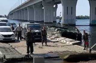 Опубликовано видео переправы возле Антоновского моста в Херсоне