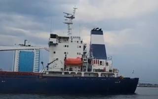 Появилось видео, как из Одесского порта вышло первое судно с украинским зерном