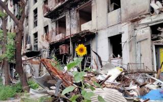 В Мариуполе прогремел взрыв «сумасшедшей силы»
