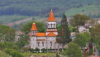 Суд рассматривает дело о захвате храма УПЦ в Задубровке