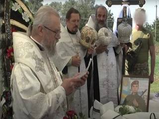 В четырех епархиях УПЦ священники отпели погибших украинских воинов