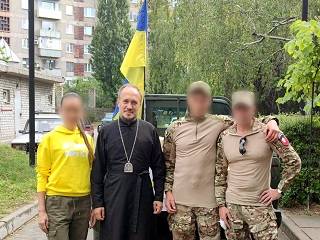 Полтавская семинария УПЦ передала помощь украинским военным
