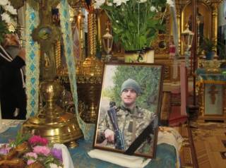В пяти епархиях УПЦ отпели погибших защитников Украины