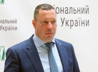 Главе НБУ Шевченко сообщили о подозрении и уволили. Он уже смылся из Украины