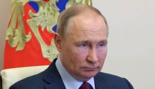 Путин ввел военное положение в аннексированных украинских областях